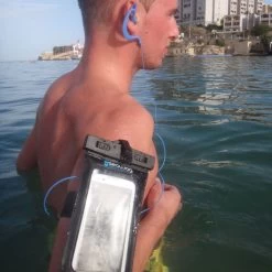 POCHETTE ETANCHE MP3 AVEC PRISE JACK ETANCHE SEAWAG -Kayak Aventure Soldes pochette etanche mp3 avec prise jack etanche seawag 7